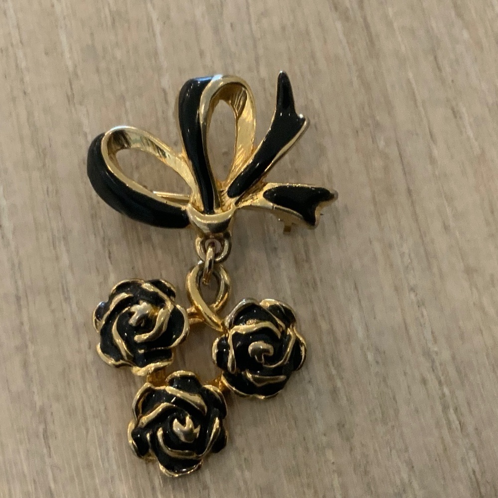 Vintage Brooch